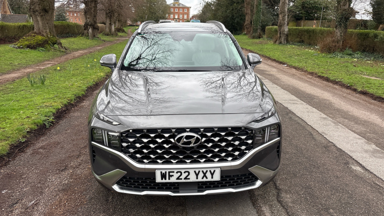 Hyundai SANTA FE 1.6 TGDi Plug-in Hybrid Ultimate 5dr 4WD Auto Estate